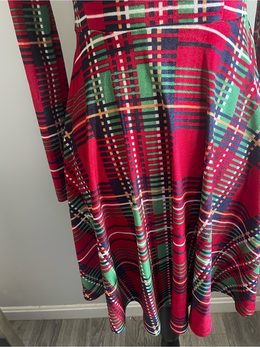 SHEIN Red Plaid Fit & Flare Midi Dress - Picture 3 of 9